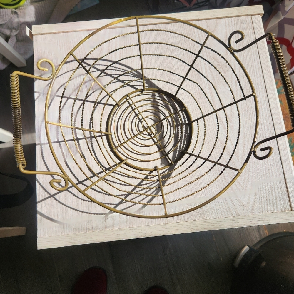 Antique Wire Fruit/Vegetable Harvest Basket Gold Color